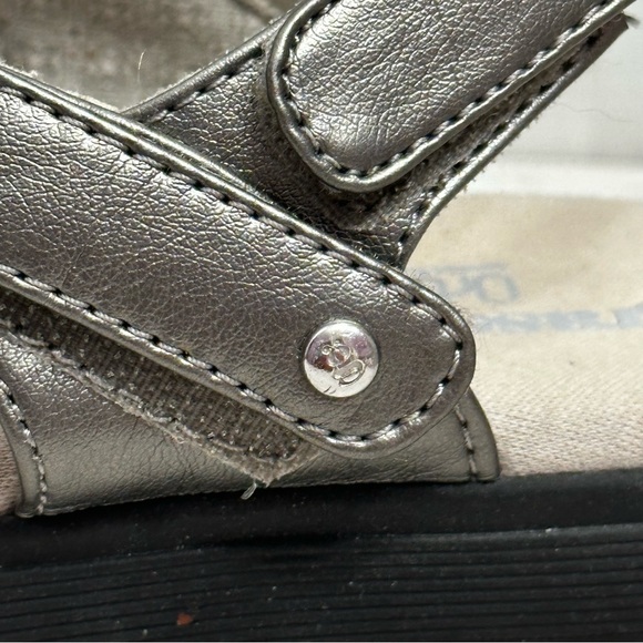 Grasshopper Ortholite Leah II Silver Gray Strap Sandal Women Sz  8.5 Orthopedic - Picture 11 of 15